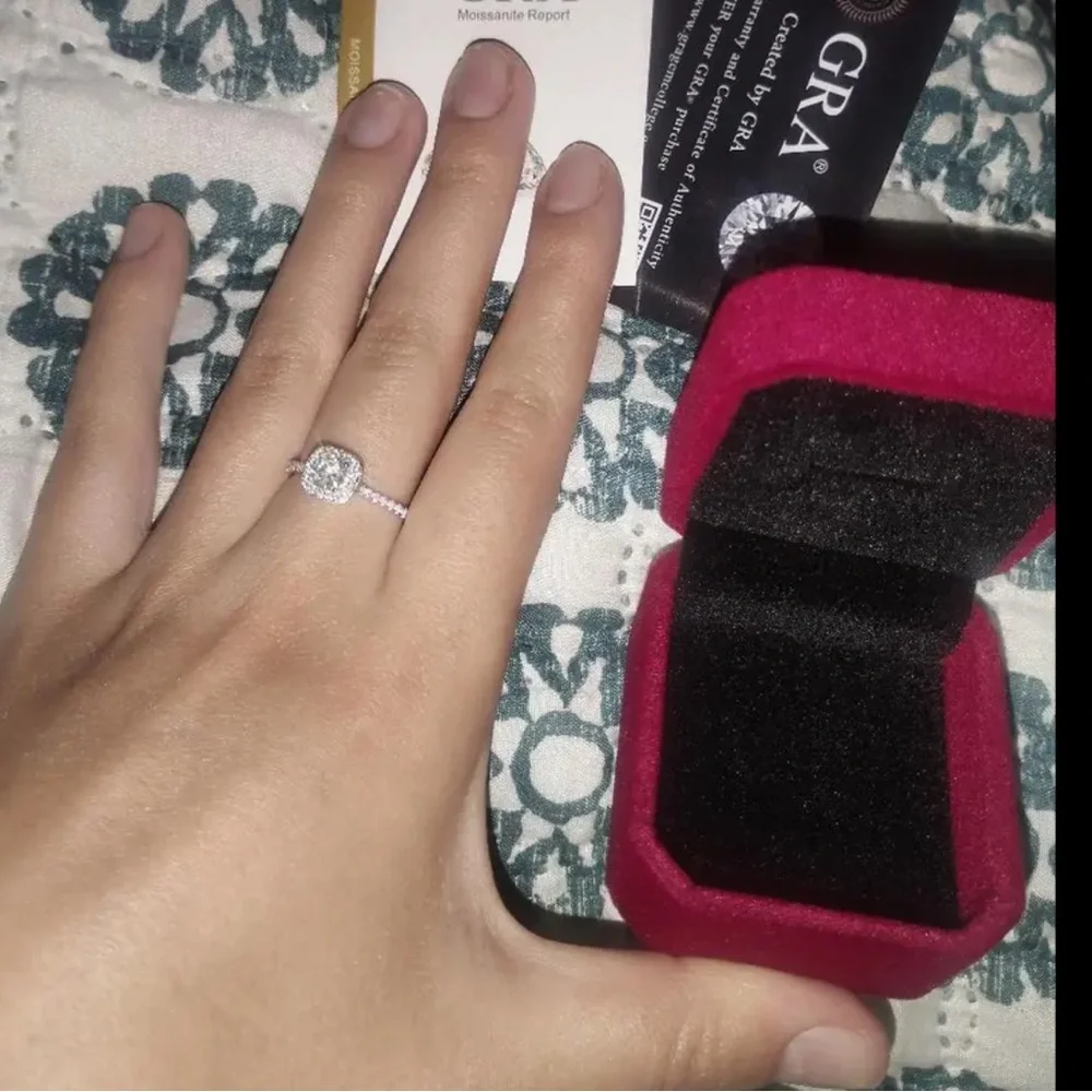 💍Beautiful Sterling Silver Classic .5C Cushion Cut Moissanite Diamond Ring.